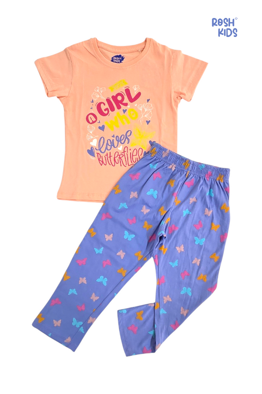 Girl Who Loves Butterflies - Girls Pyjama Set