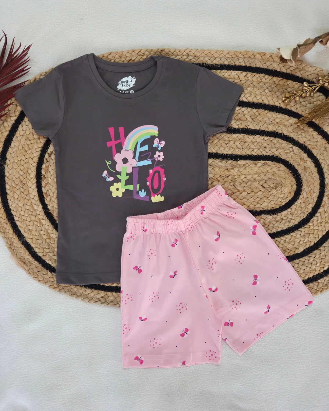 Hello - Girls Shorts Set